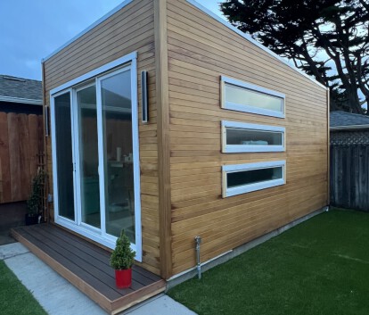 Side view of 18’x12' Quadra Home Studio located in Pacifica, California – Summerwood Products