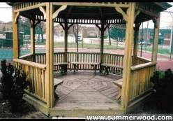 gazebo_1_mid.jpg
