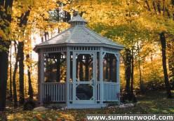 Gazebo_with_ScreenKit_orig.jpg