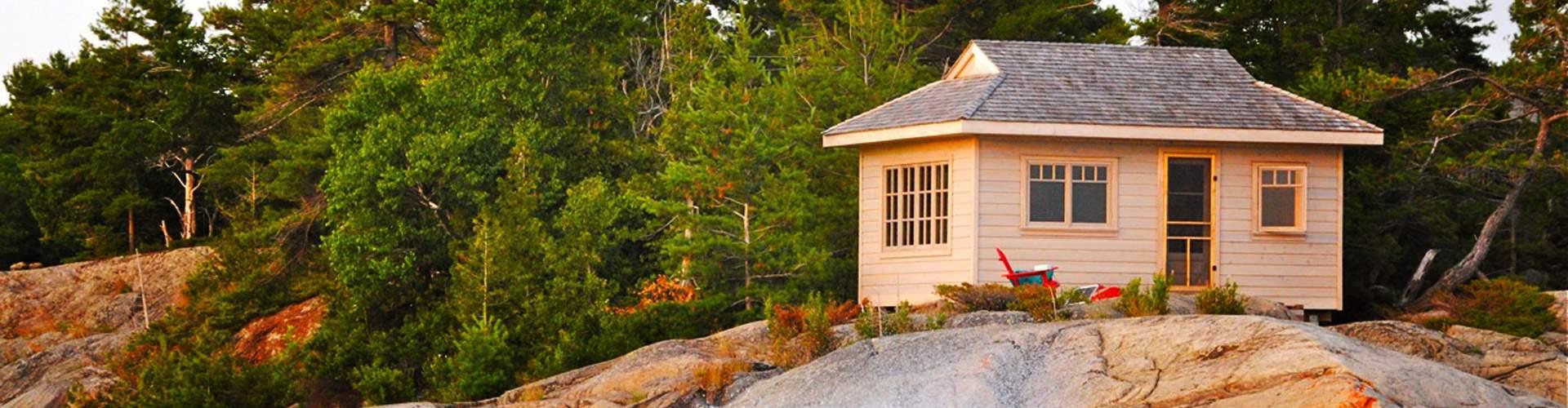 Backyard Santa Cruz Prefab Spa Enclosure Kit - Summerwood Products