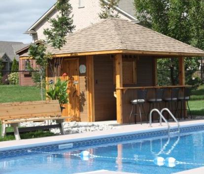 Barside Pool House with canexel Summerwood ID number 168963.