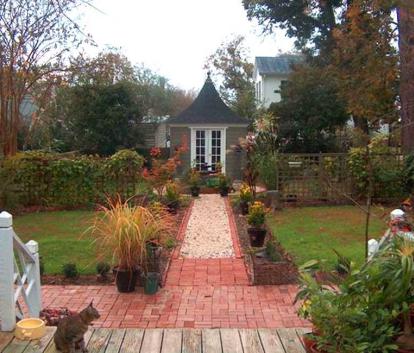 Melbourne Backyard Studio with cedar Summerwood ID number 200874.