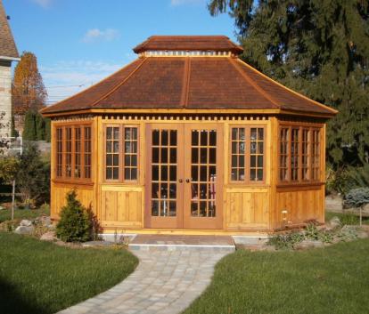 Champlain Spa Enclosure Summerwood ID number 205853.