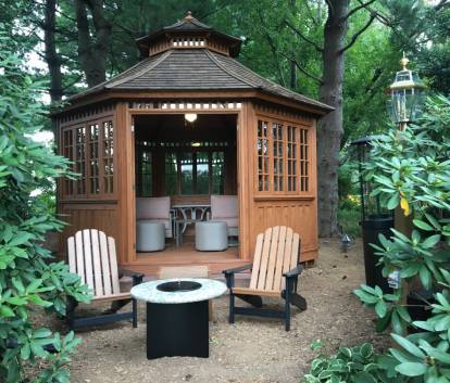 Front view of 14' San Cristobal Gazebo located in Lancaster, PA  – Summerwood Products