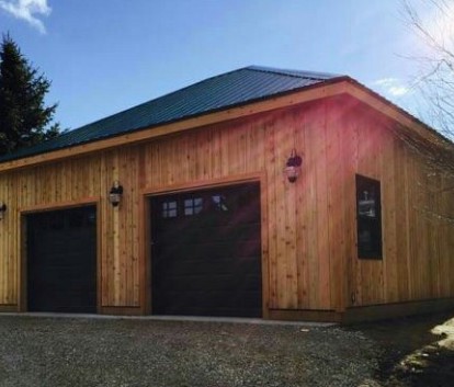 Front Right View of A Bishop Garage in Burlington, Ontario