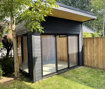 Front view of 9' x 12' Verana Home Studio located in Mississauga Ontario – Summerwood Products