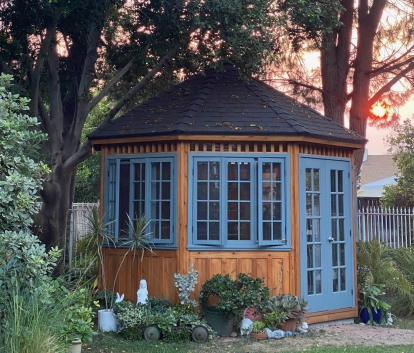 Side view of 12' San Cristobal Gazebo located in Glendale, California - Summerwood Products