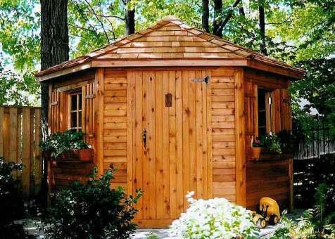 Catalina storage shed with cedar in Toronto, Ontario. ID number 88-1
