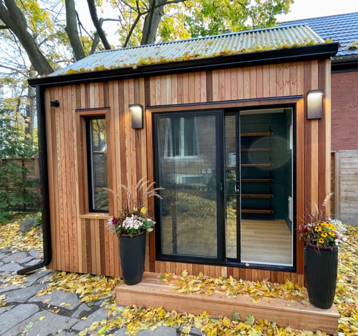 Front view of 8’ x 13' Mini Oban Cabin located in Kitchener, Ontario – Summerwood Products
