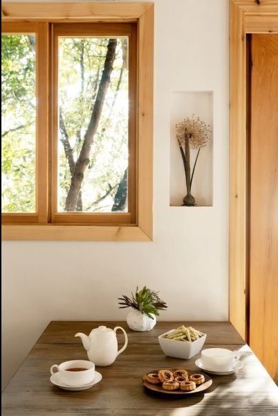 Interior view of 10' x 16' Bali Tea House Spa Enclosure located in Stinson Beach, California – Sum