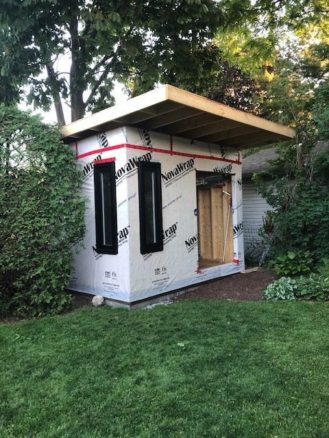 Front view of 8’x12' Verana Home Studio located in Redmond, Washington – Summerwood Products
