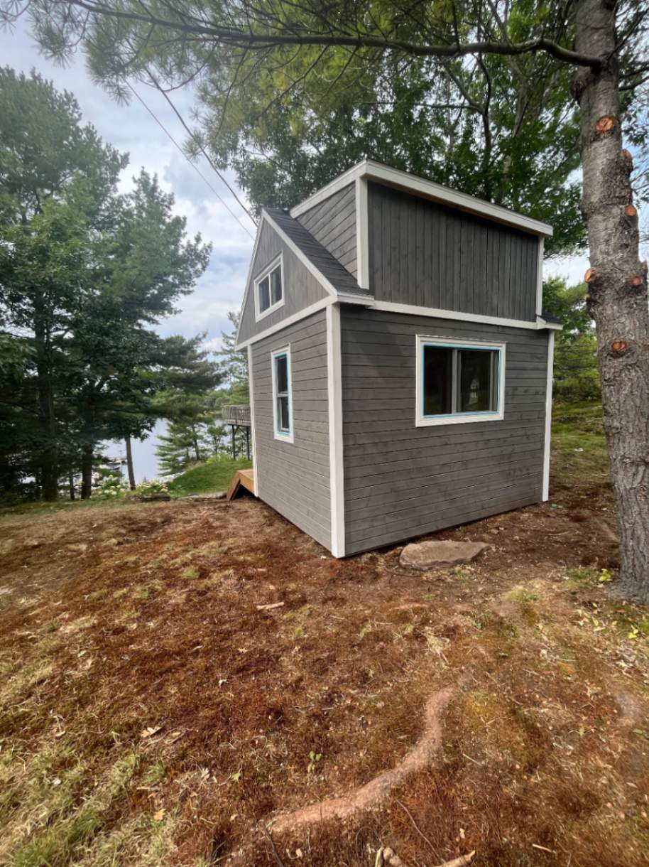 Rear view of 9’ x 12' Bala Bunkie Cabin located in Moonstone, Ontario – Summerwood Products