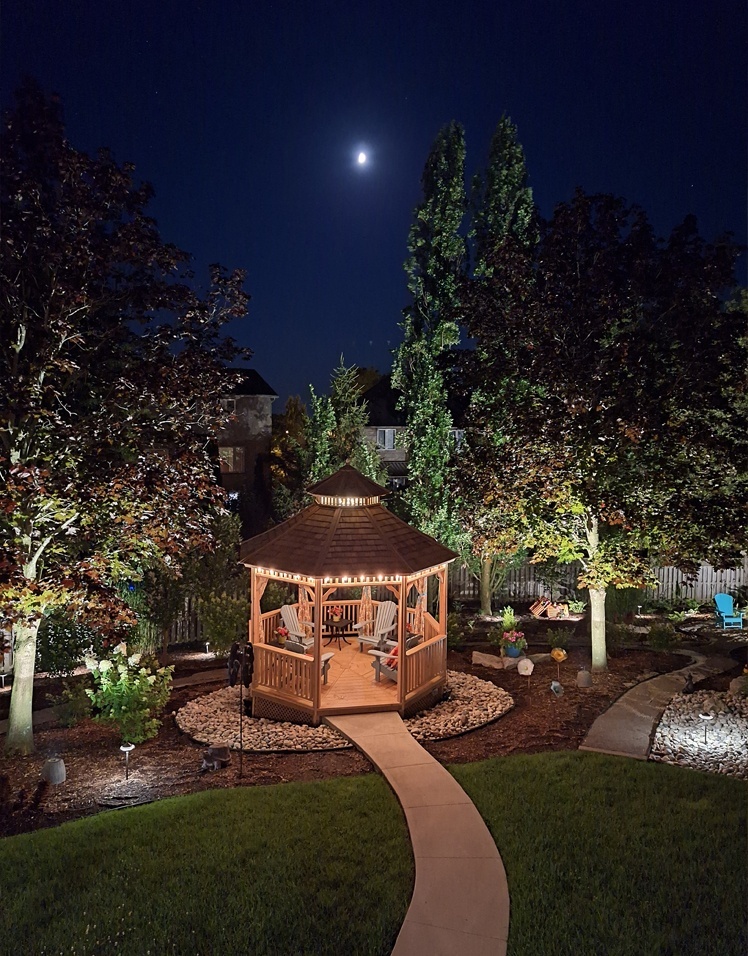 Front view of 12’ Mix & Match Gazebo located in London, ON