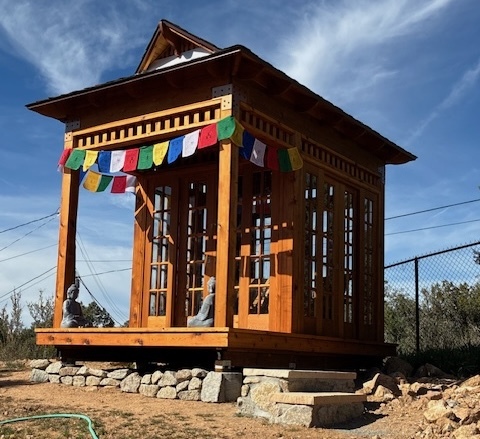 Front right view of an 8’ x 12’ Bali Tea House gazebo located in Prescott, AZ