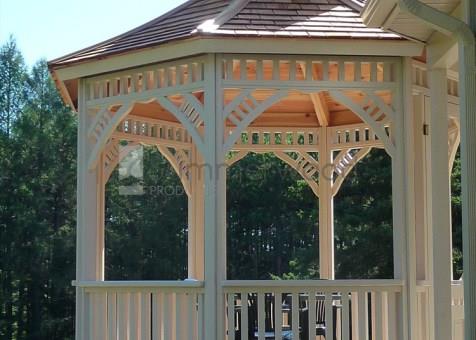Mix & Match gazebo 10ft with 10ft Heritage Screen Kit in Palgrave Ontario. ID number 192172-3.