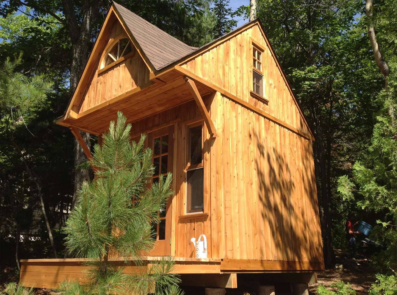 Prefab Bala bunkie kit 10 x 10 with pine loft in Temagami Ontario. ID Number 199643-1