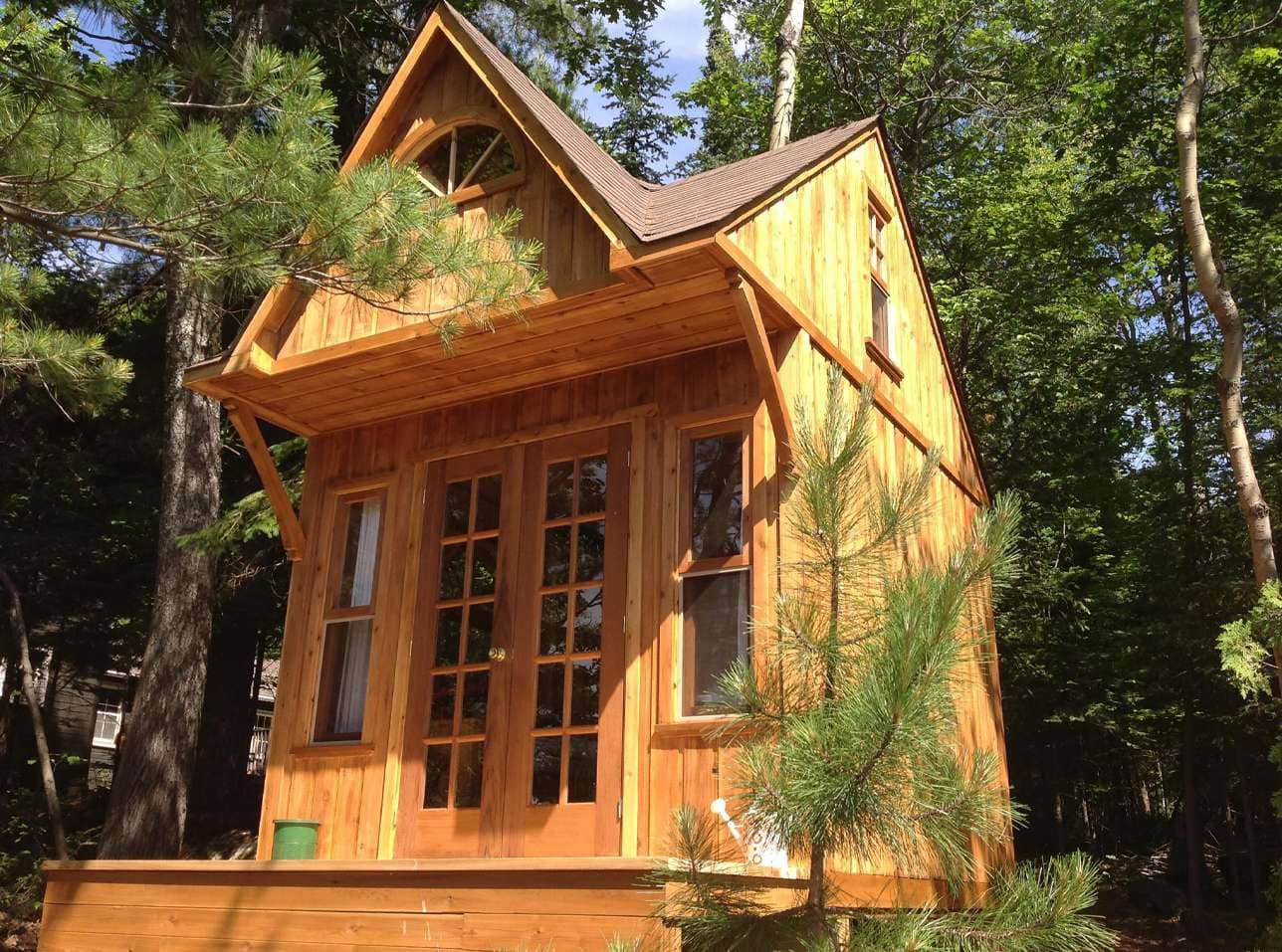 Prefab Bala bunkie kit 10 x 10 with pine loft in Temagami Ontario. ID Number 199643-3
