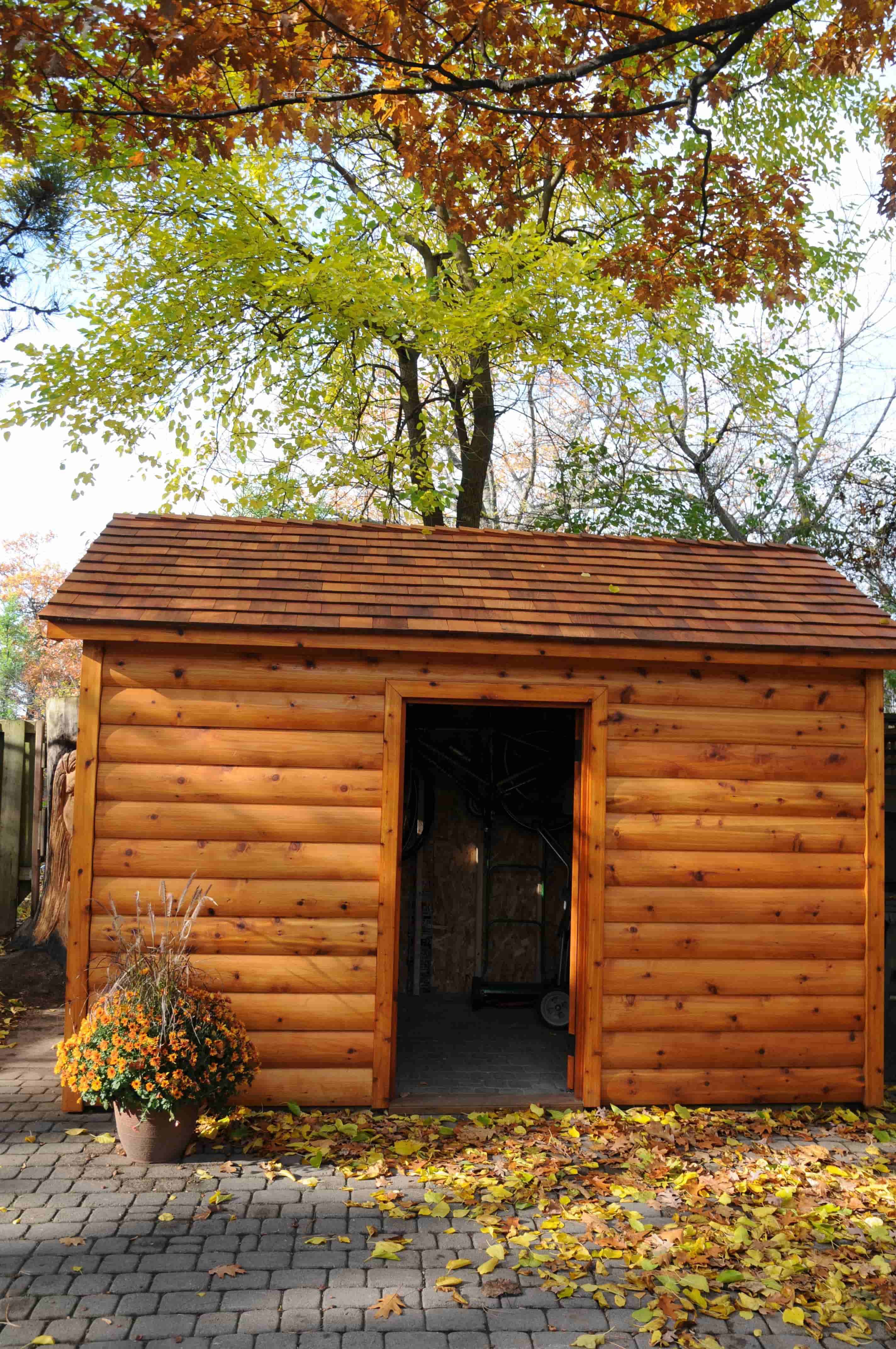 Palmerston garden shed 7x12 with cedar shingles in Toronto Ontario. ID number 184210-3..