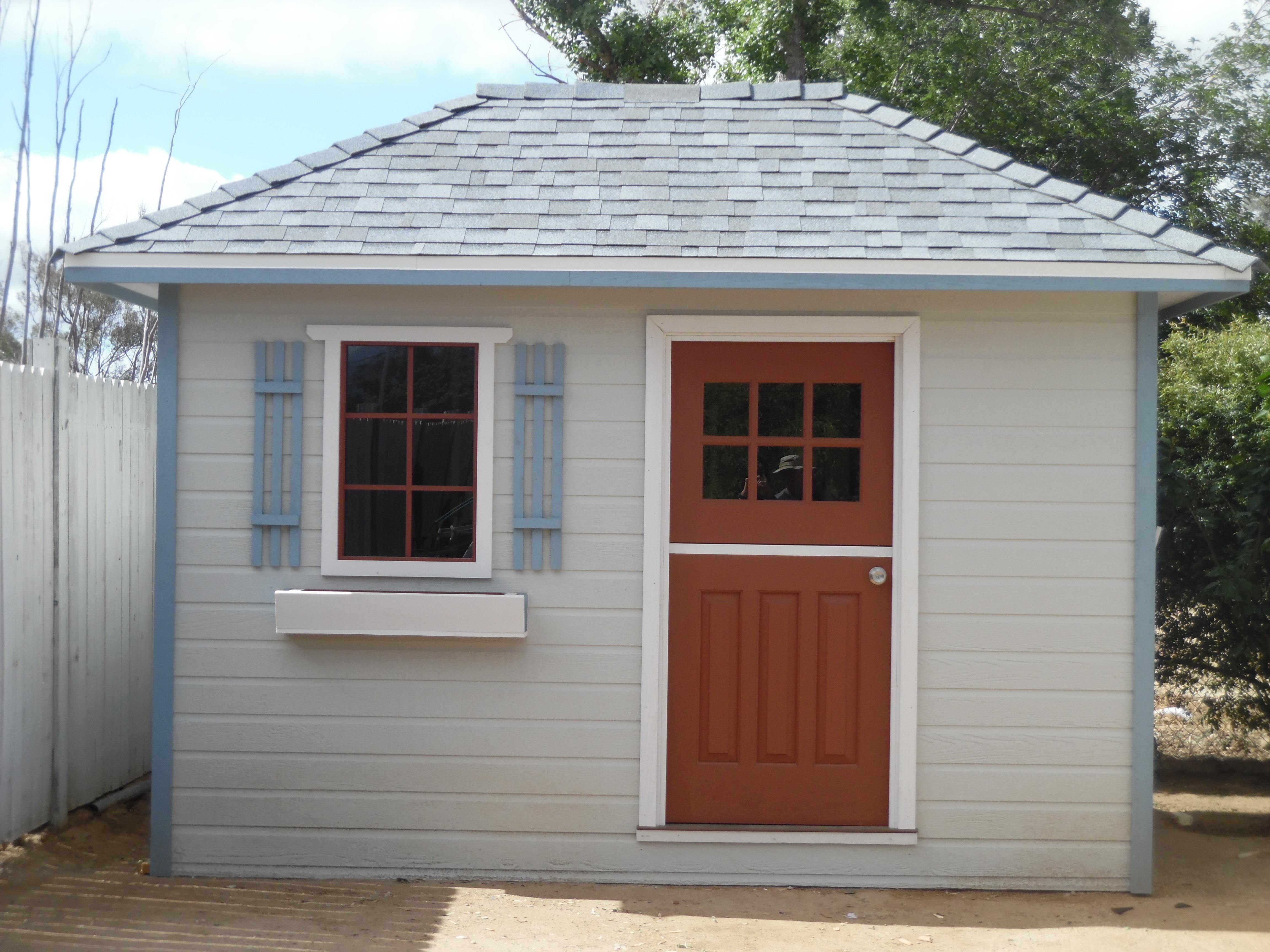 canexel sonoma shed 8x12 with single door in Beaumont, California. ID number 202472-1