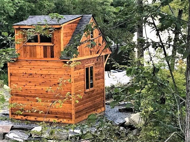 Cedar Bala Bunkie 10x10 cabin with muttin window in Parry Sound, ON. ID number 231958-2