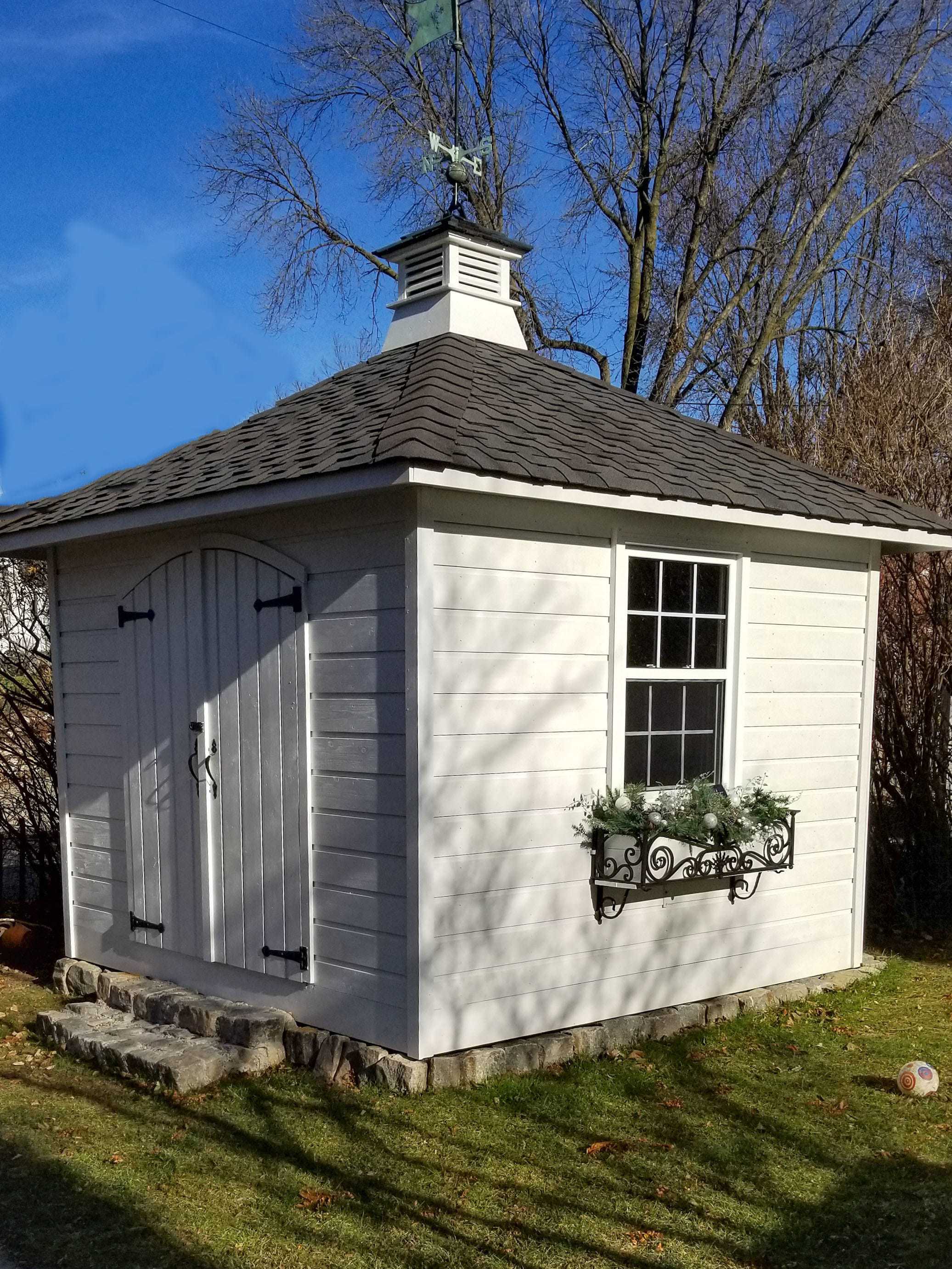 Sonoma 10x10 garden shed with cupola in St Paul Minnesota. ID number 220668-1