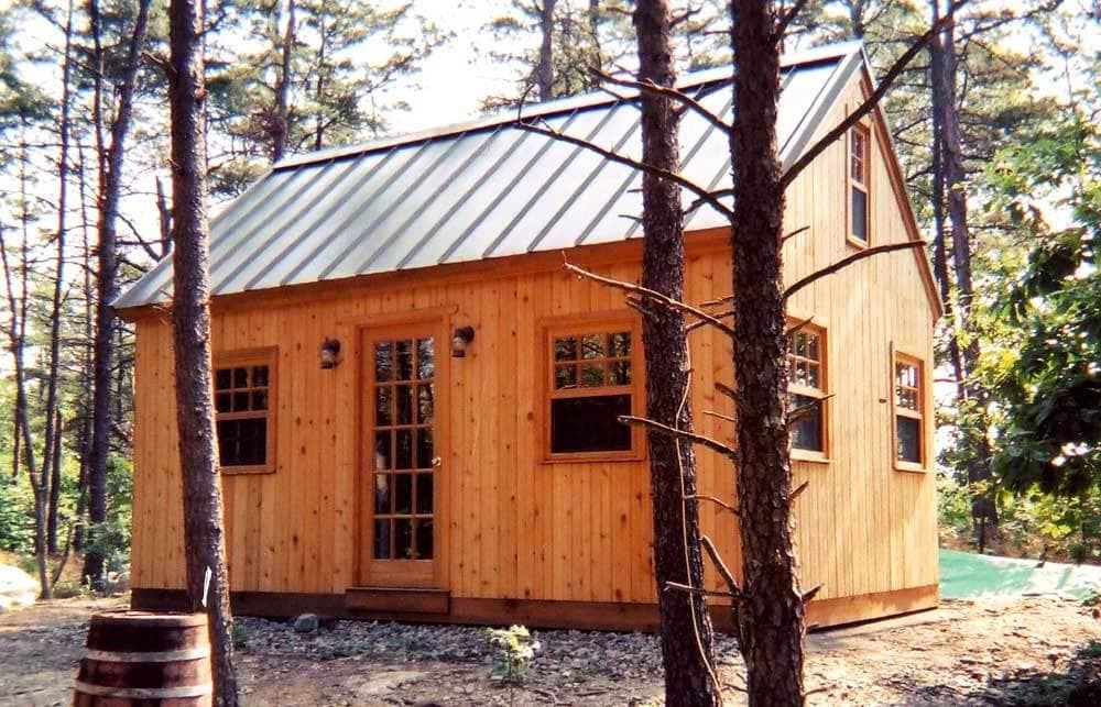 Breckenbridge 12x20 cabins with metal roof in Manns Choice Pennsylvannia. ID number 2979-1