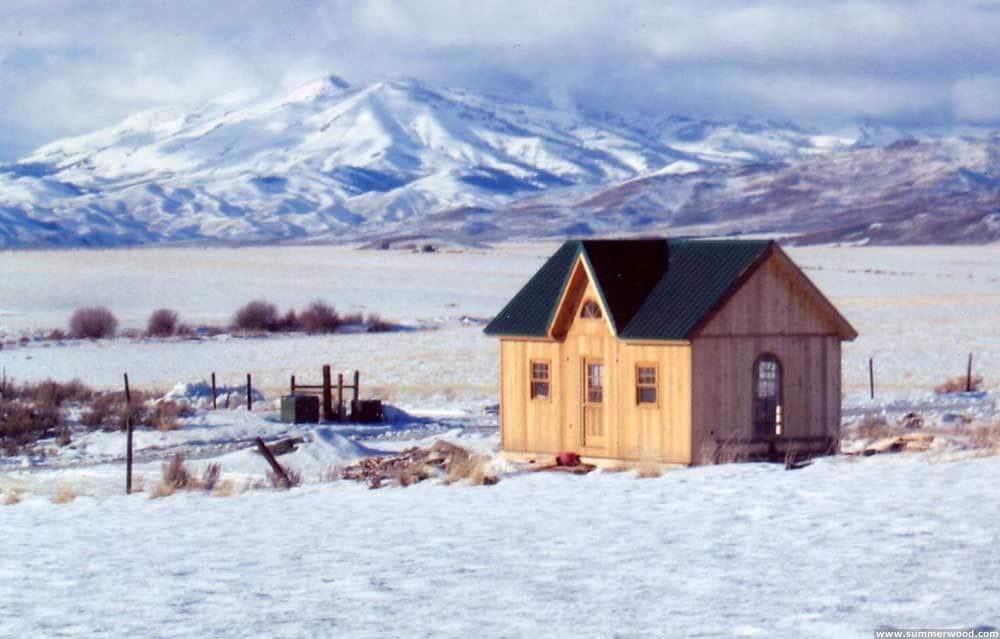 Breckenbridge 14x24 cabins with arch window in Fairfield Idaho. ID number 4670-1