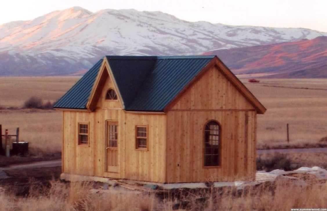 Breckenbridge 14x24 cabins with arch window in Fairfield Idaho. ID number 4670-5
