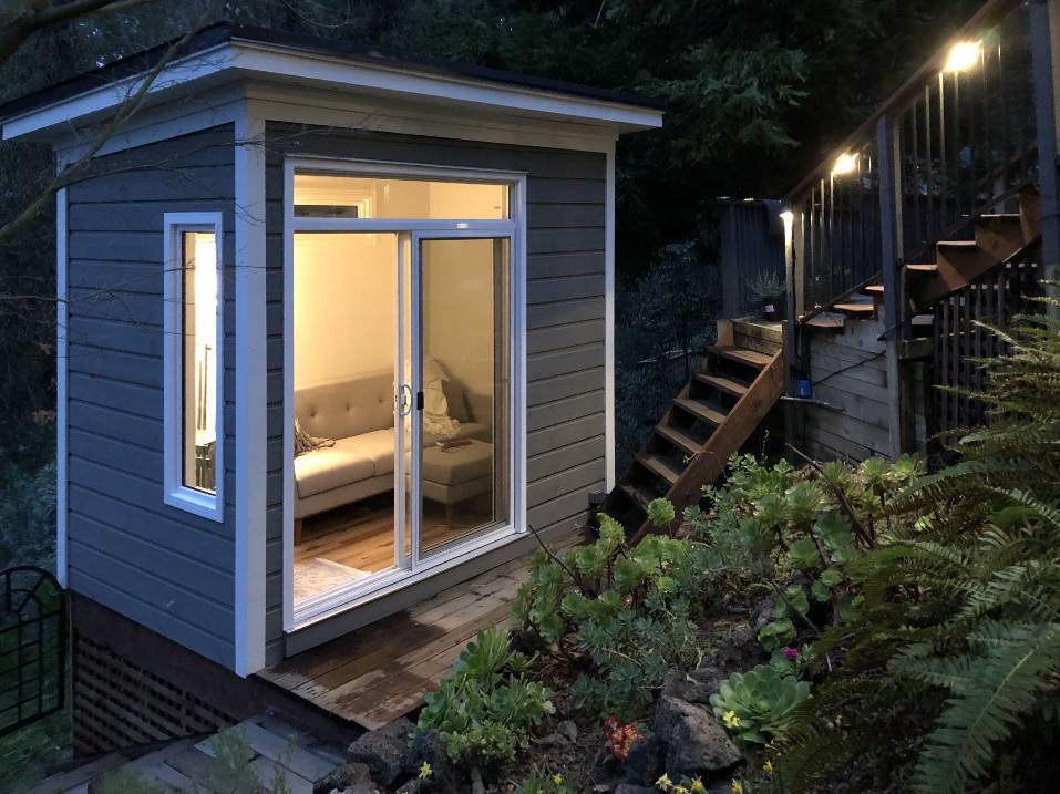 Front Left view of 6' x 10' Urban Home Studio a located in Half Moon Bay, California  – Summerwood