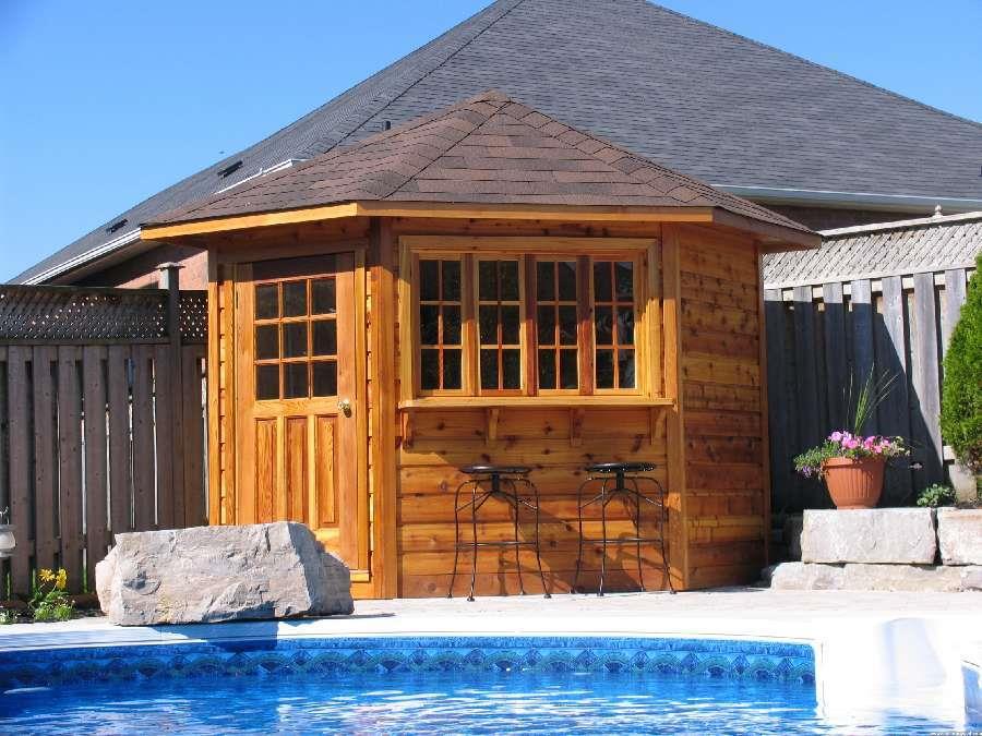 Cedar Catalina 12 ft pool house in Pickering Ontario. ID number 11266.