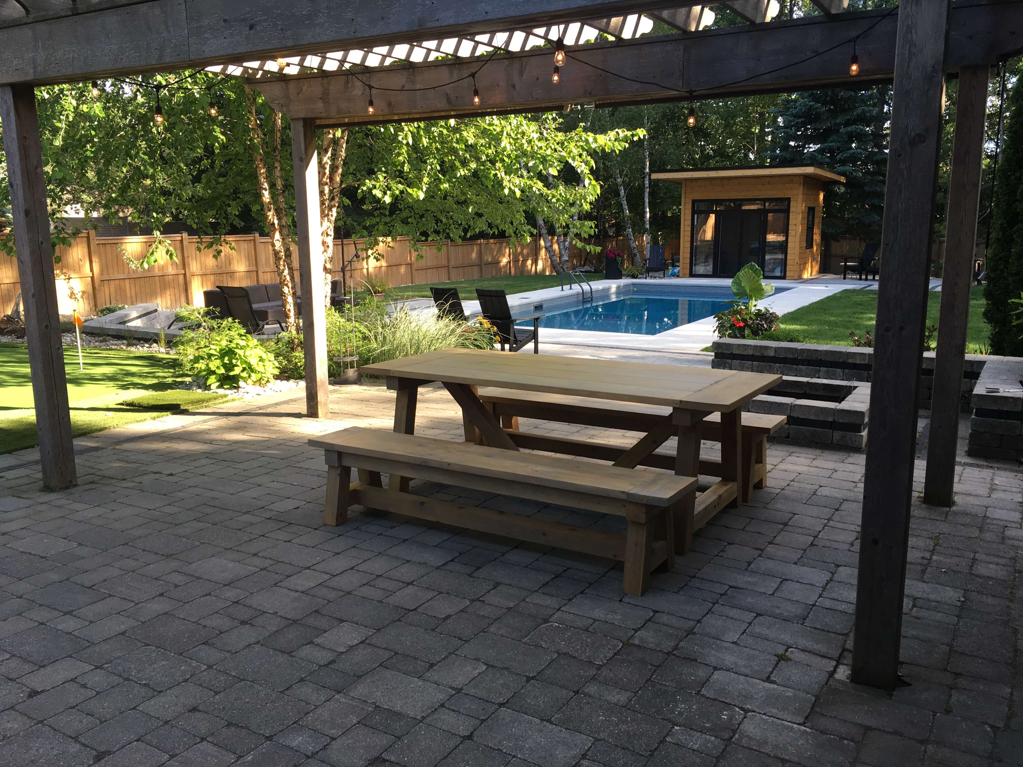 Front view of 9' x 12' Verana Pool Cabana located in London, Ontario – Summerwood Products