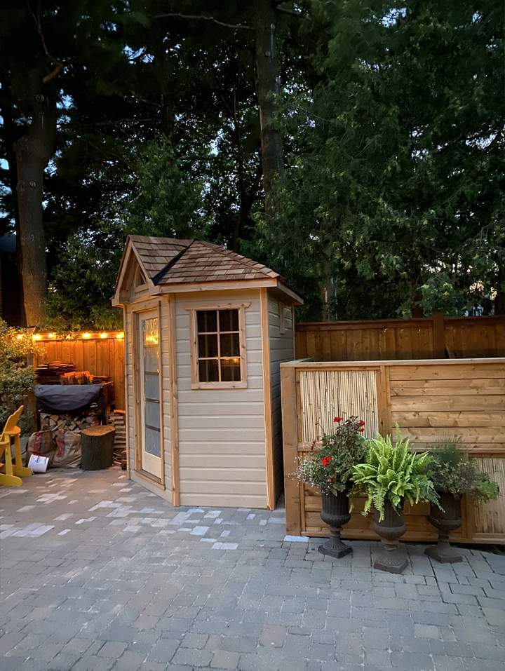 Side view of 7' Catalina Garden Shed located in Toronto, Ontario – Summerwood Products