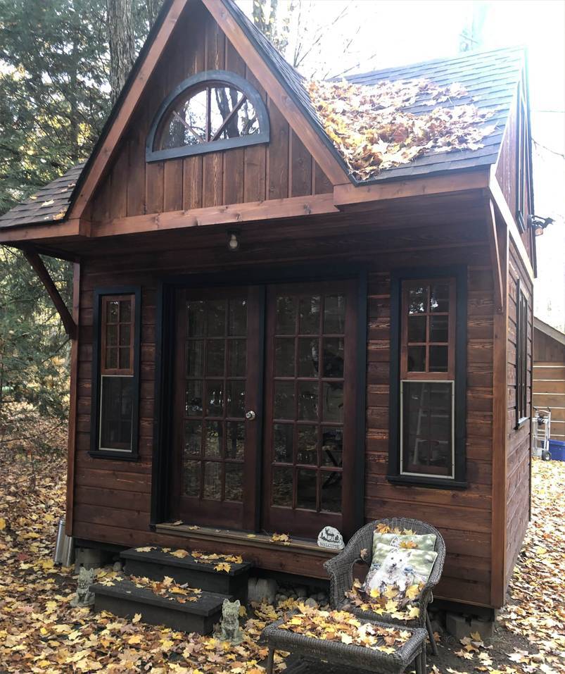Front view of 9’ x 12' Bala Bunkie Cabin located in Apsley, Ontario – Summerwood Products