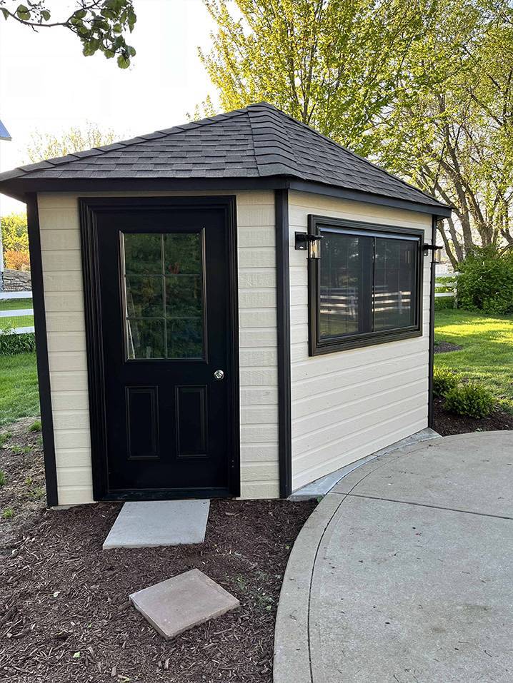 Front view of 11' Catalina Pool Cabana located in Liberty Township Ohio – Summerwood Products