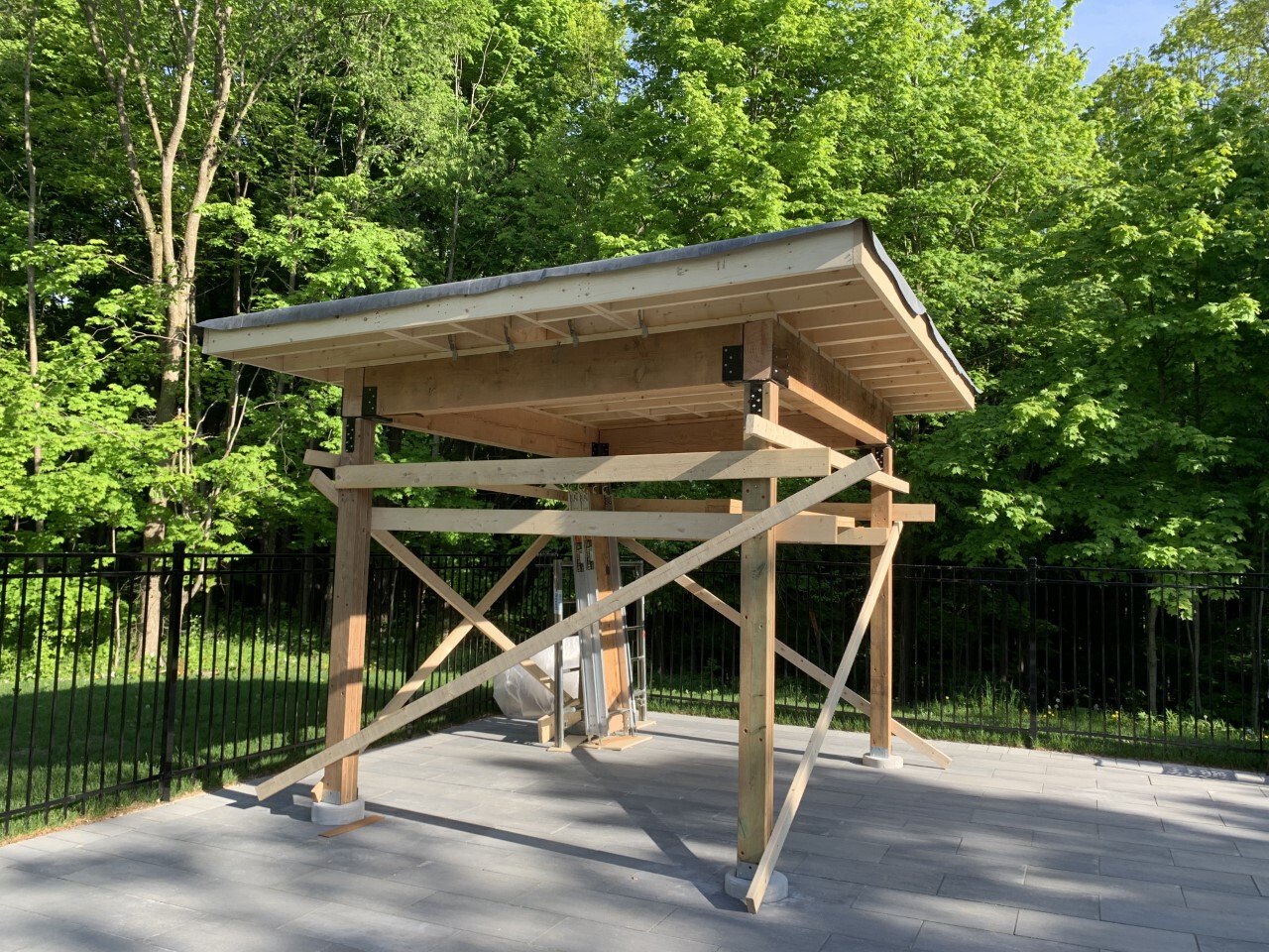 Front Left view of 9' x 12' Urban Pavilion located in Tottenham, Ontario – Summerwood Products