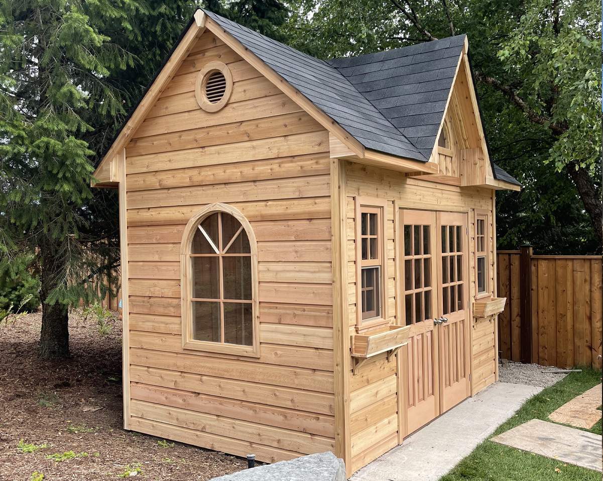 Front left view of 8’ x 12’ Copper Creek garden shed located in Kitchener, Ontario – Summerwoo