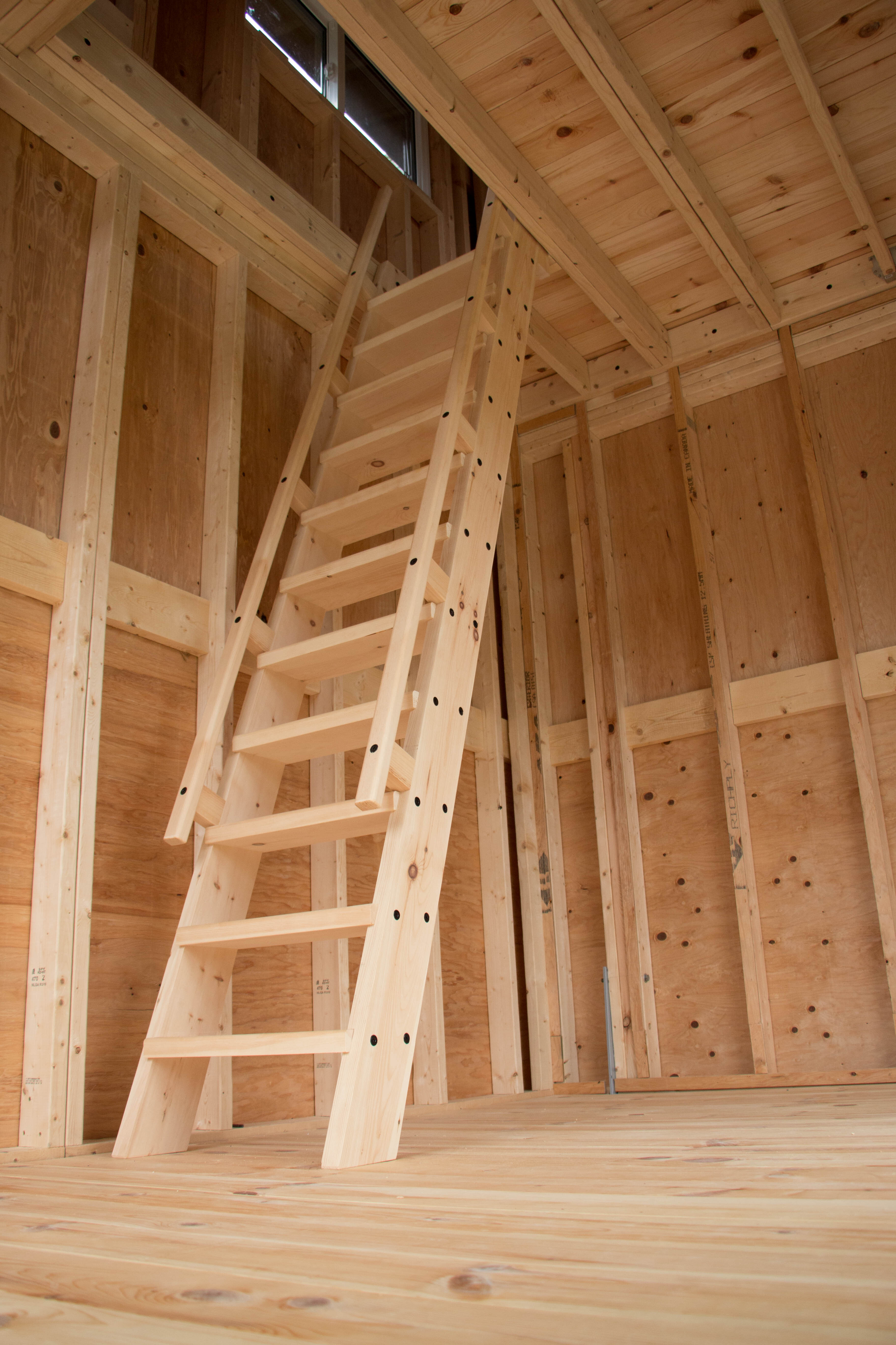 Pine Ships Ladder