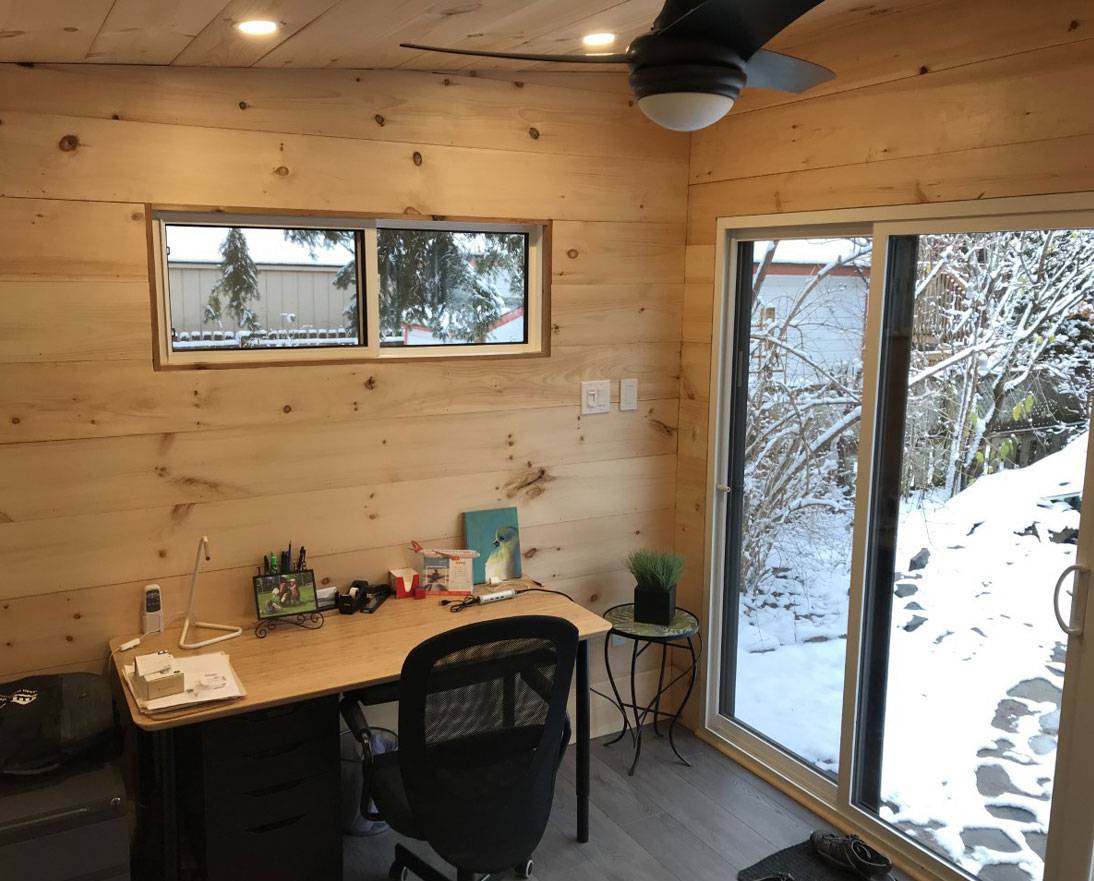 Materials 9' x 12' Urban Studio Home Office Summerwood ID Number 257891