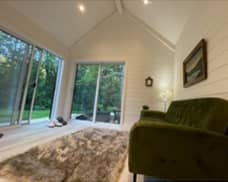 Modern Oban cabin Interior