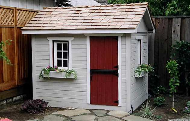Finished Bear club playhouse
