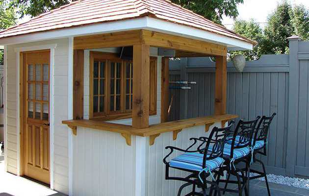Surfside Pool House Extra Overhang